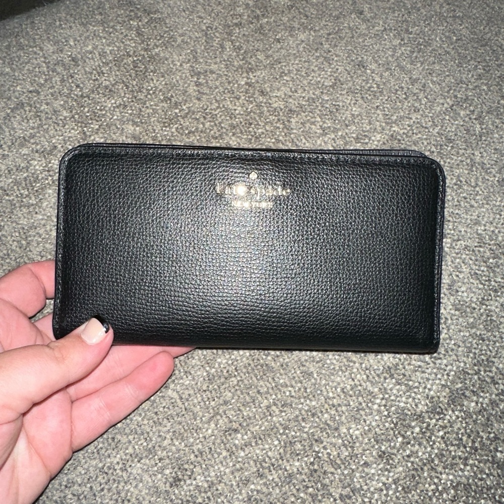 Black Kate Spade wallet